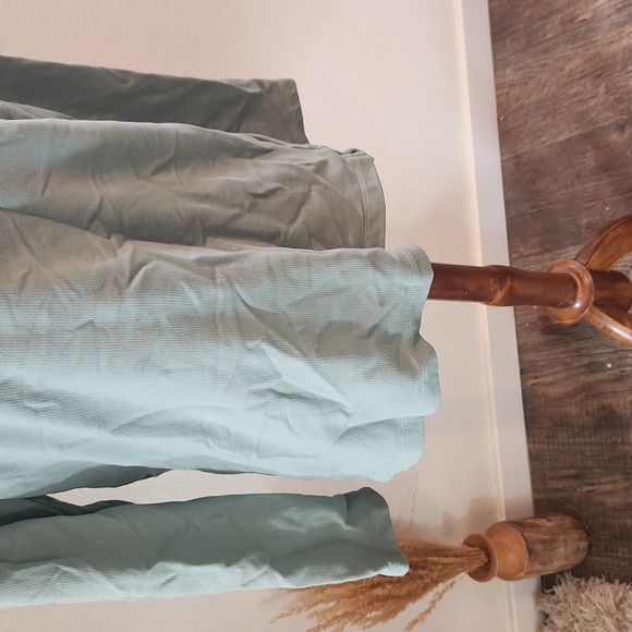 L.l Bean Half Button Pullover - Picture 3 of 7